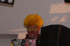 1.-Sitzung-142-scaled